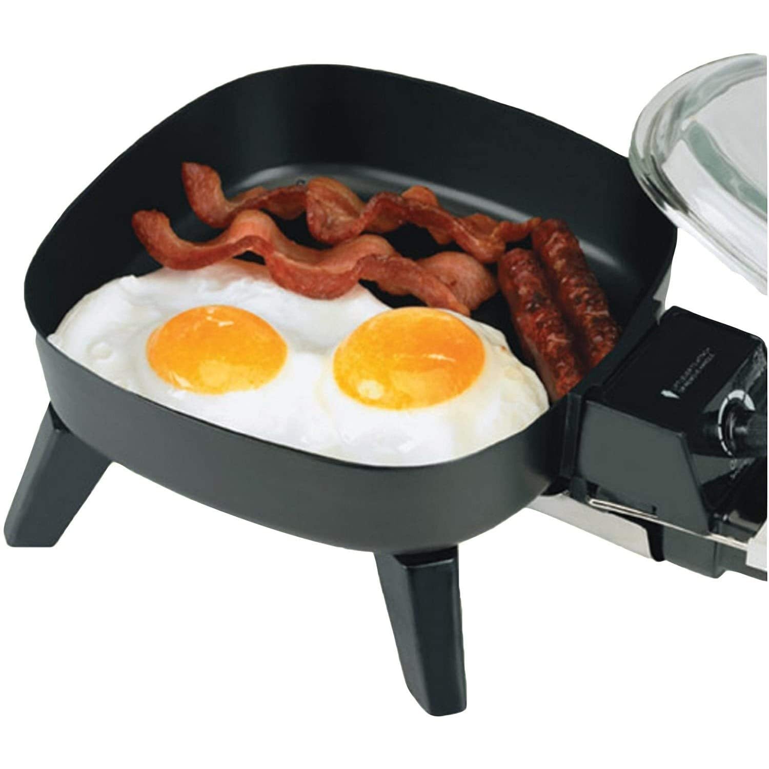 Brentwood SK-45 6-Inch Non-Stick Electric Skillet with Tempered Glass Lid - Black, 600W, 32oz Capacity, Removable Locking Handle