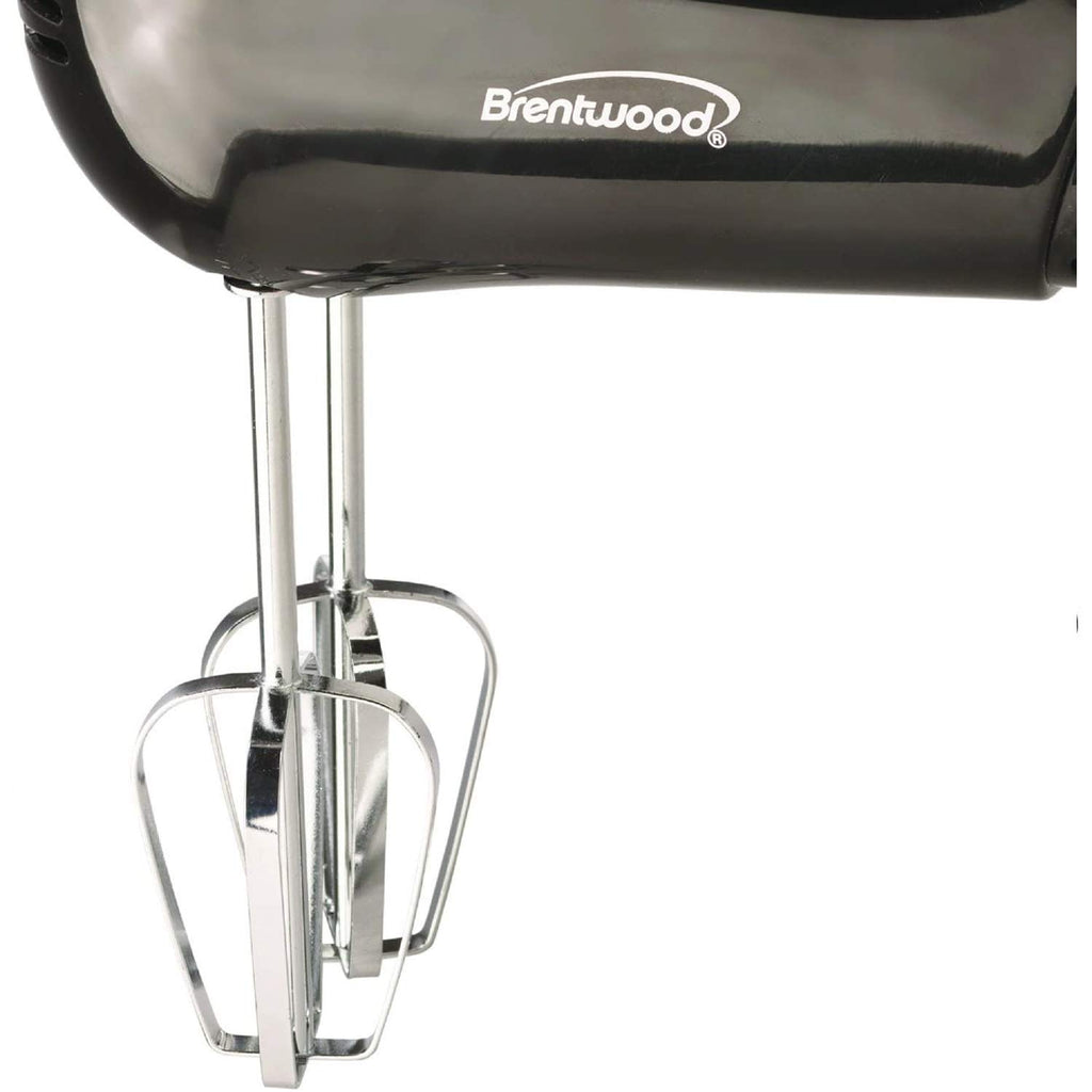 Brentwood HM-44 Lightweight 5-Speed Electric Hand Mixer in Black – Compact Kitchen Mixer with Stainless Beaters & Eject Button
