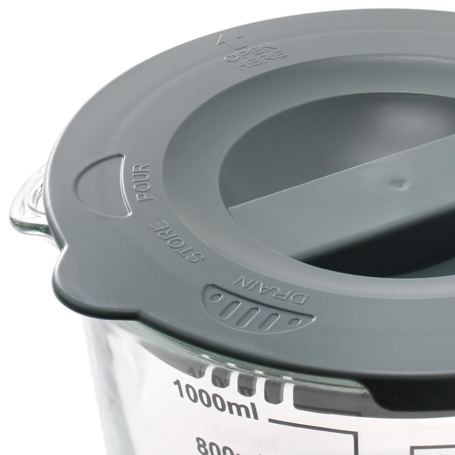 Oster Coolidge 4-Cup Clear Glass Measuring Cup with Snap-On Pour Lid