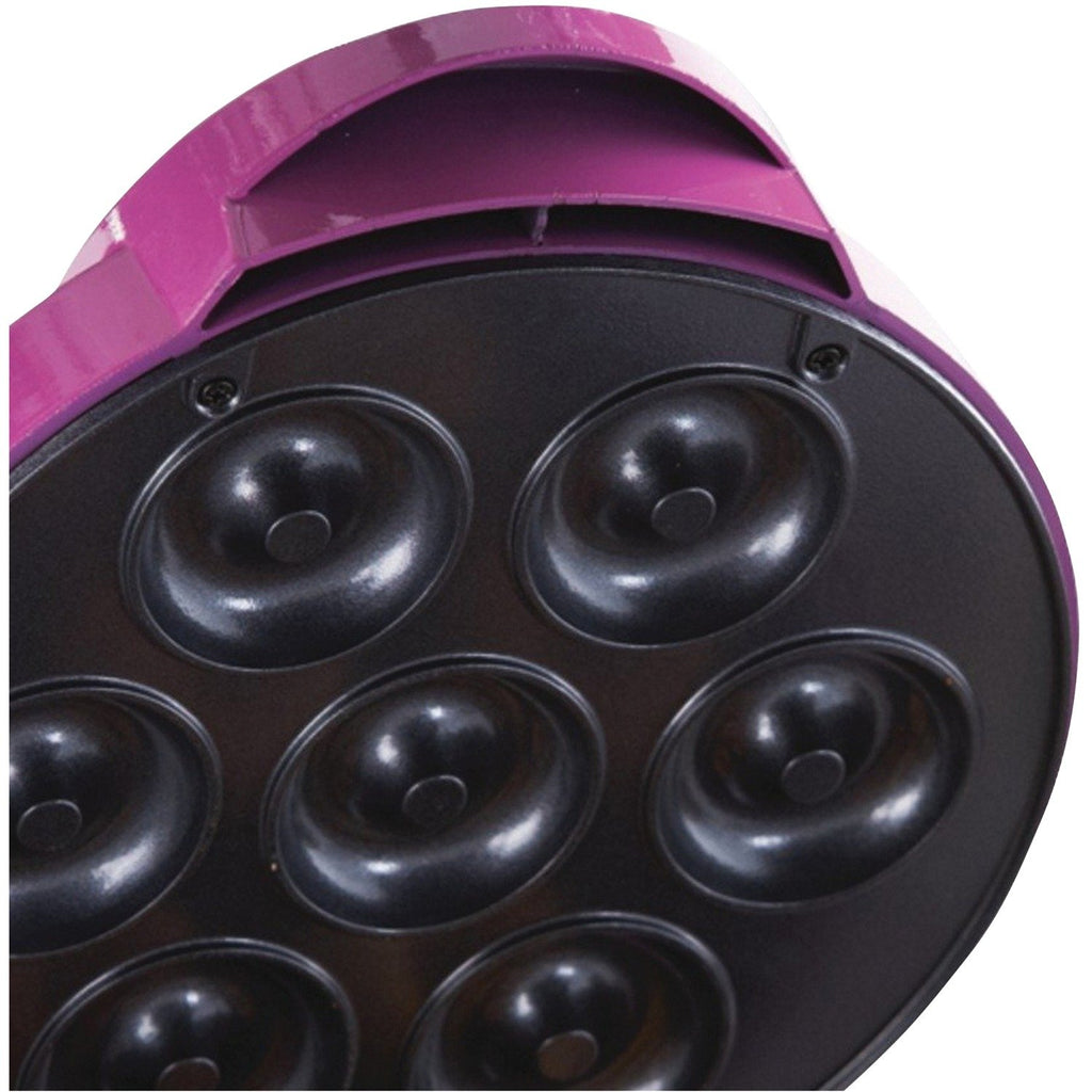 Brentwood TS-250 Mini Donut Maker Machine – Pink Non-Stick 7-Donut Electric Press with Cool-Touch Handle