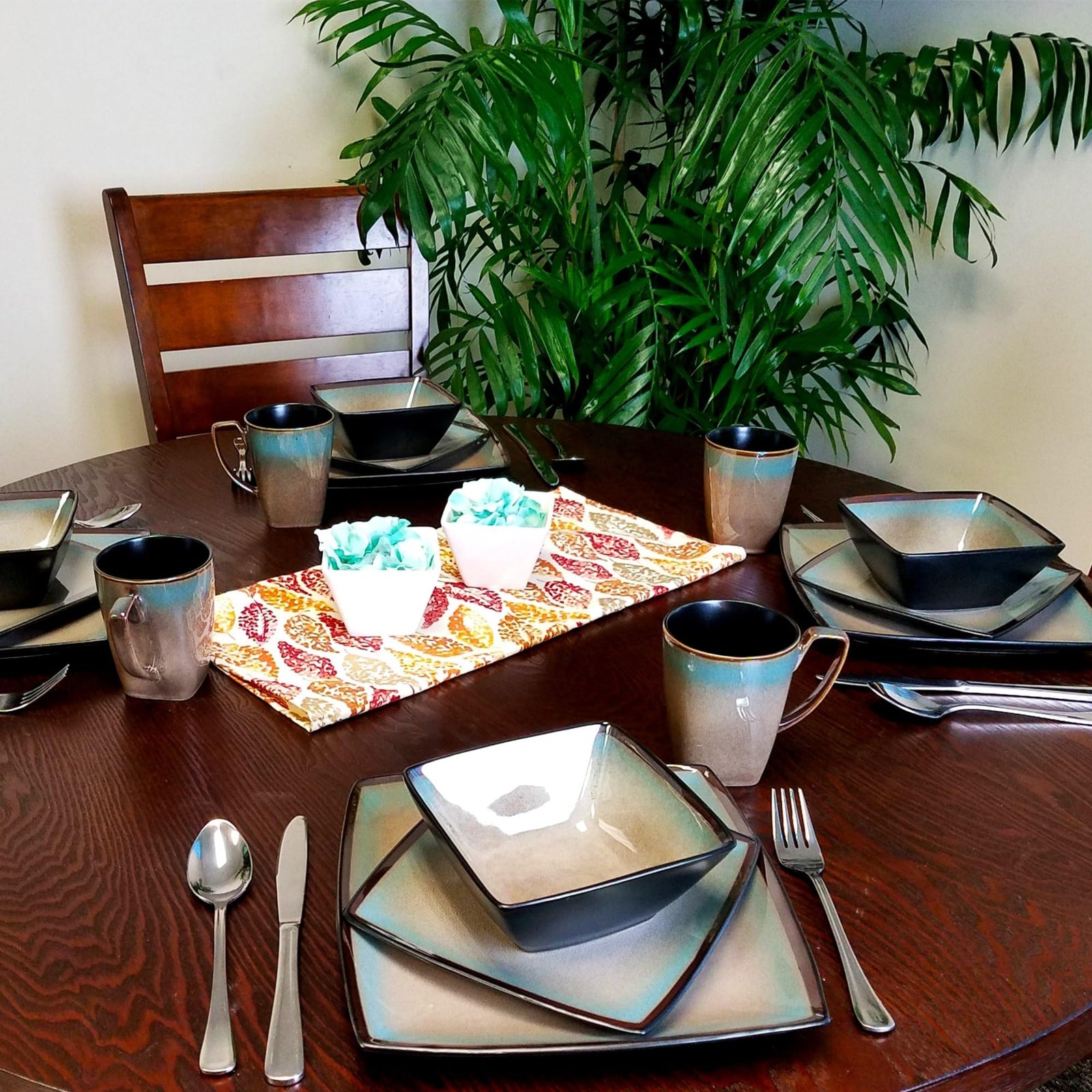 Gibson Elite Tequesta 16-Piece Square Stoneware Dinnerware Set, Taupe Reactive Glaze, Service for 4