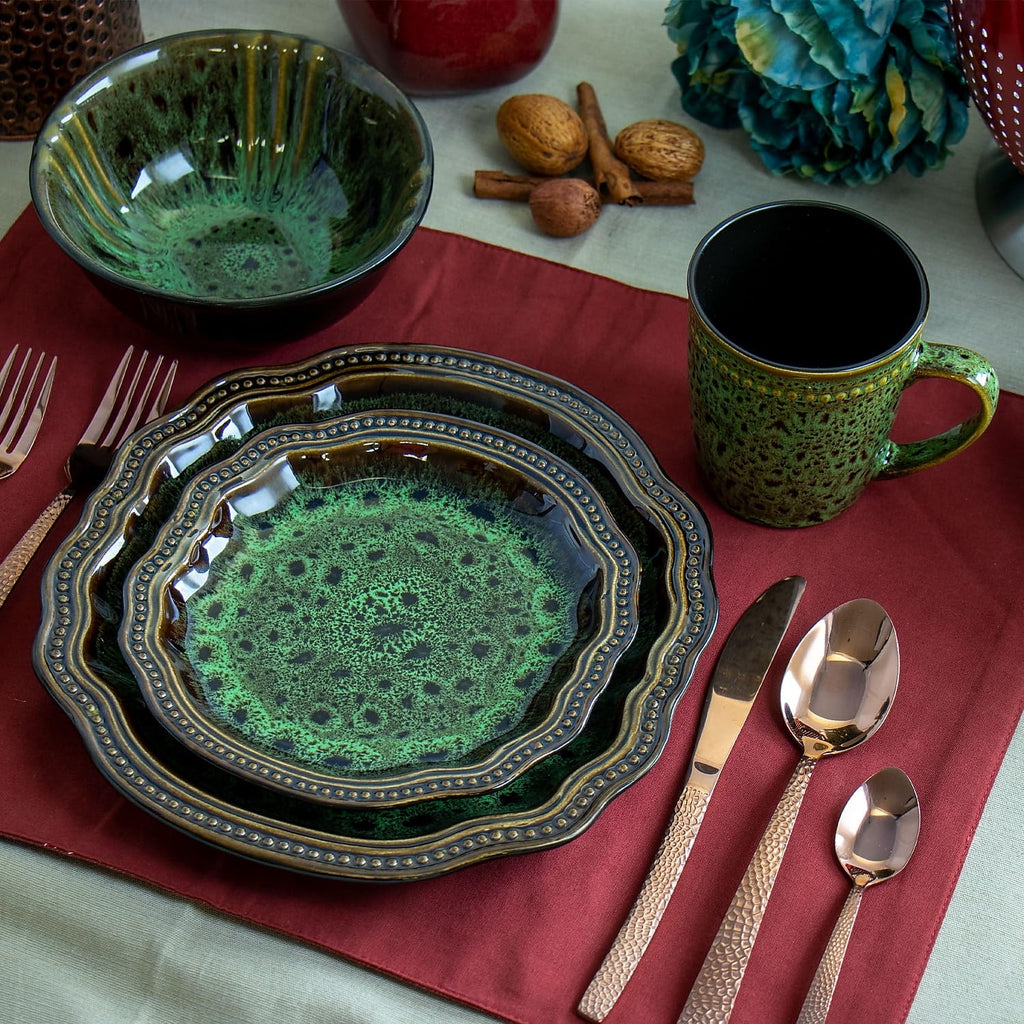 Elama Jade Green 16-Piece Round Stoneware Dinnerware Set – Oval Accents Service for 4
