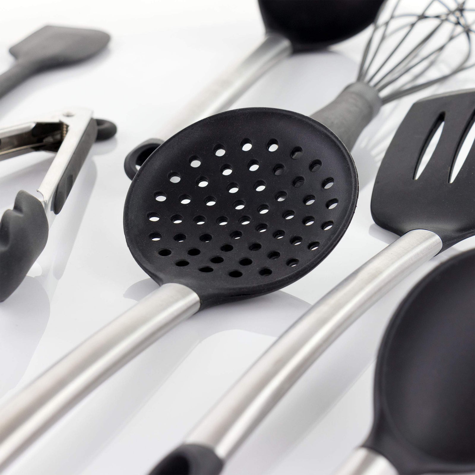 MegaChef 14-Piece Silicone and Stainless Steel Kitchen Utensil Set, Gray (13 Tools + Storage Canister)