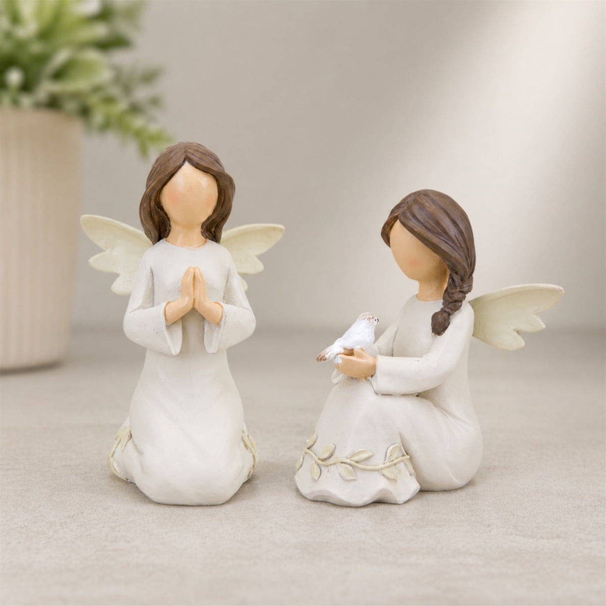 Kneeling Angel Pair product photo 2