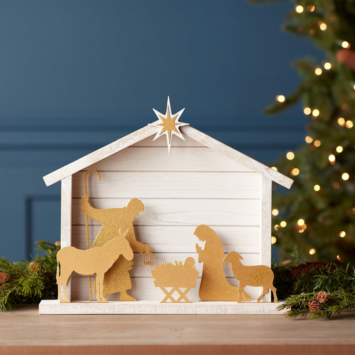 Metal Nativity Scene product photo 2