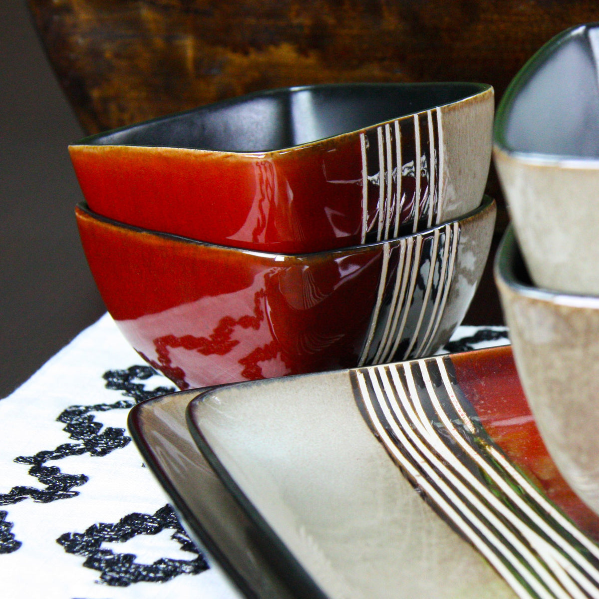 Square Stoneware Dinnerware Set for 4, 16 Piece Double Bowl, Bold Color Block Design, Elama Downtown Loft
