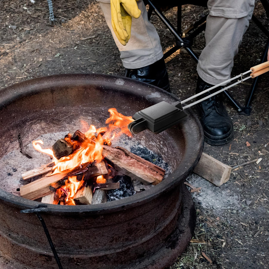 Megachef 4.3 Inch Cast Iron Pie Iron, Pre-Seasoned Campfire Sandwich and Pudgy Pie Maker