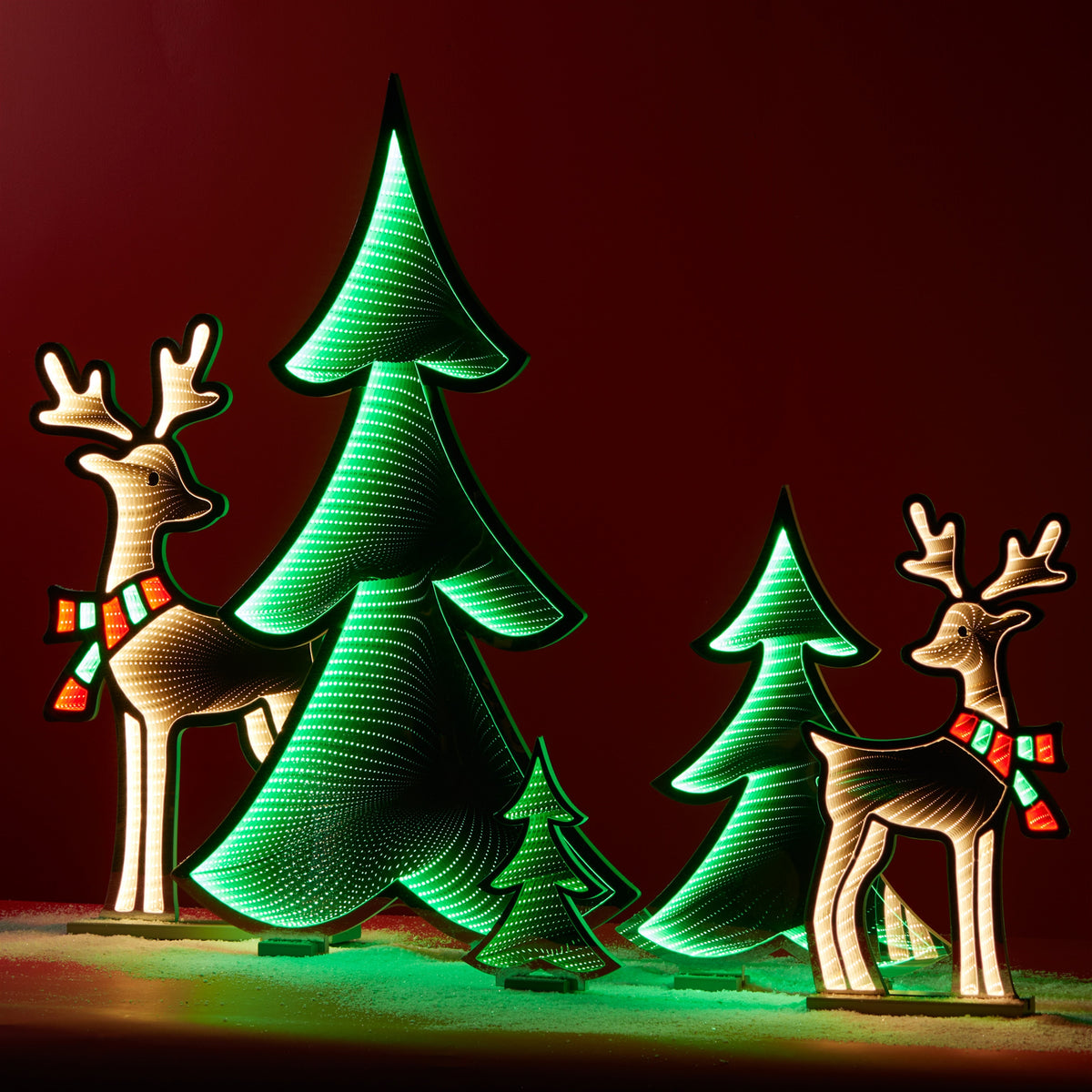 Green Pine Tree EkkoLight 24 in product photo 3
