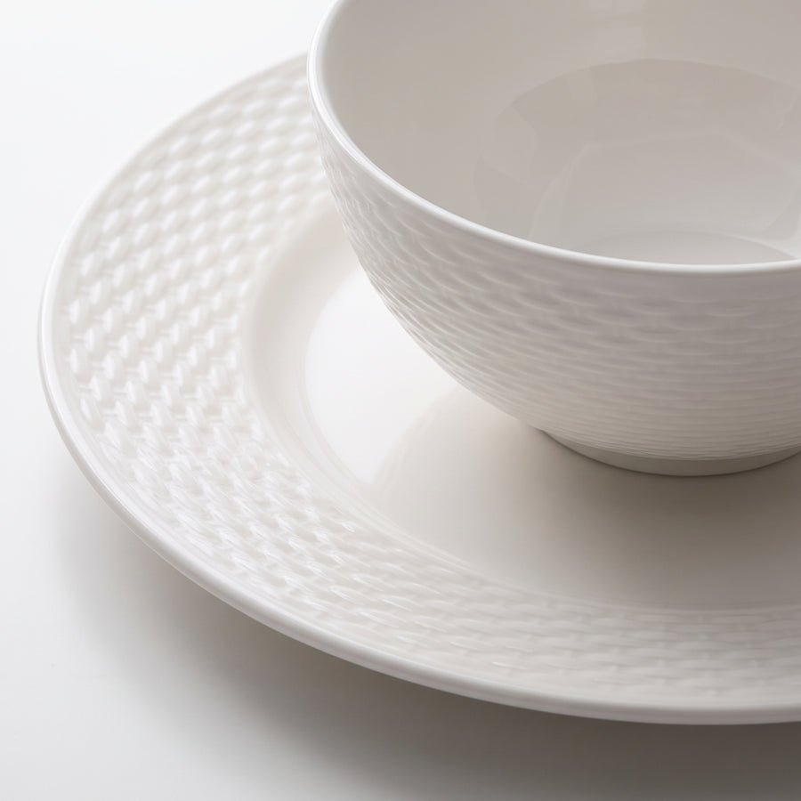 Elama Ophelia 16-Piece Woven Rim White Stoneware Dinnerware Set with Mugs, Service for 4 lifestyle image