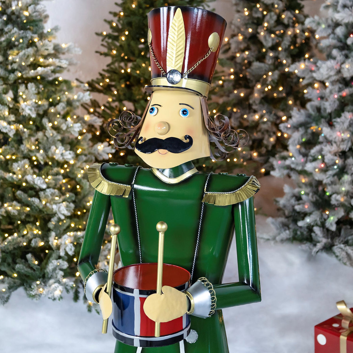 Leo Nutcracker Soldier product photo 3