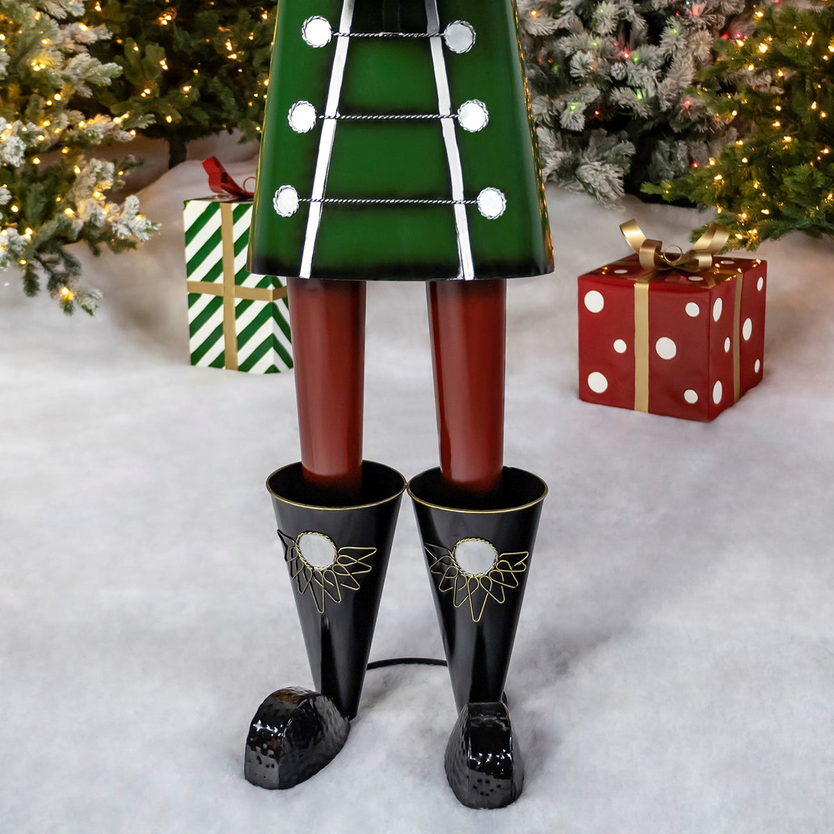 Leo Nutcracker Soldier product photo 4