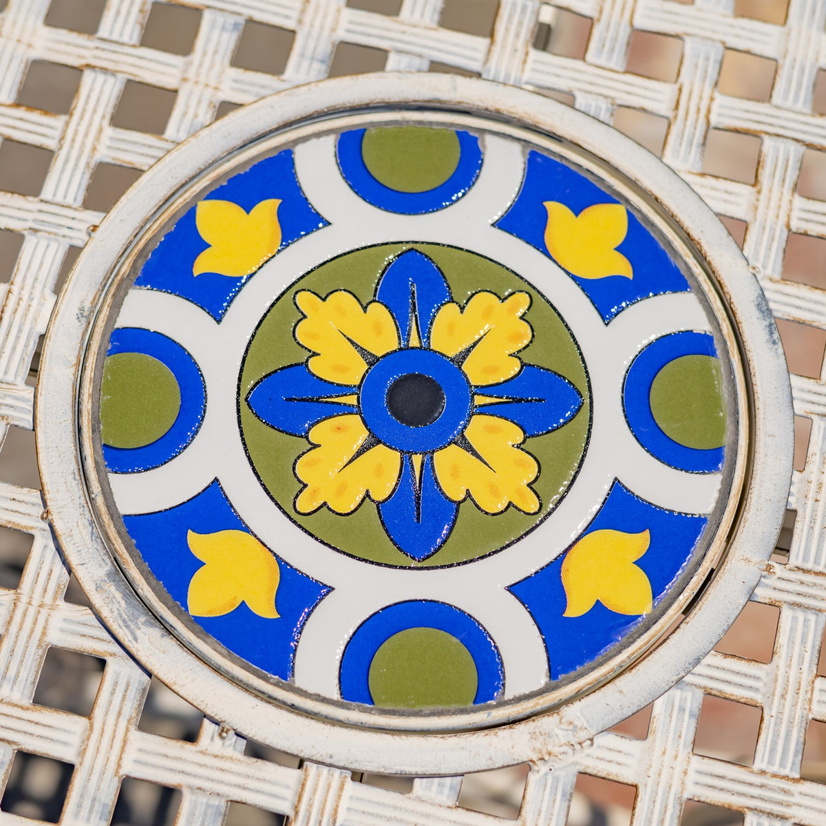 San Marino round mosaic bistro table detail 5